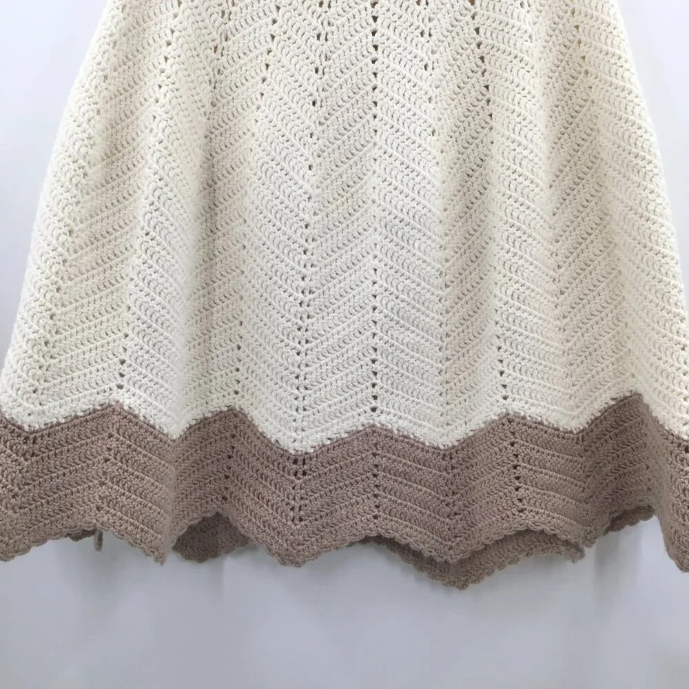 VTG Hand Crochet OS Capelet Short Cape Cream Boho Cottagecore Cosplay Prairie